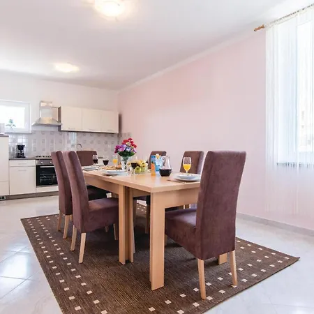 Three-bedroom In Апартаменты *