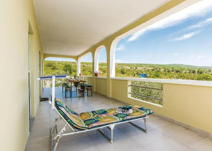Apartman Three-bedroom In