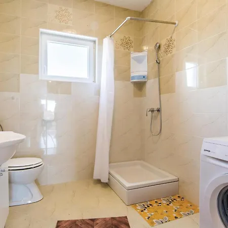 Three-bedroom In * Slivnica